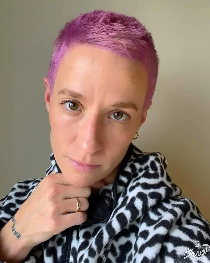 مگان راپینو با رنگ مو بلوند پلاتینی رنگ مو پلاتینی